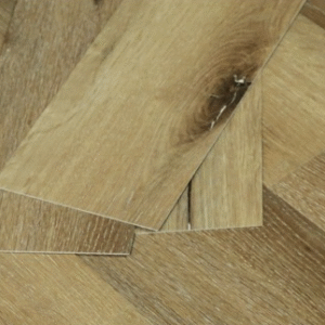 PAVIMENTO LVT VINILICO 008